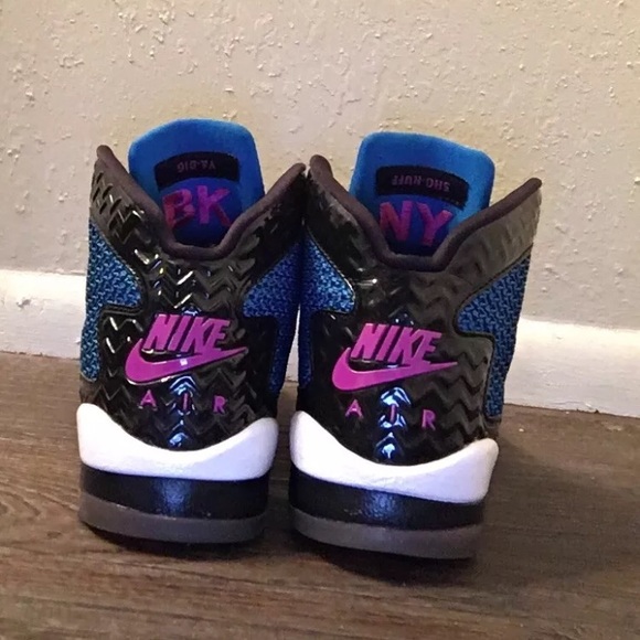 Jordan Spike Fortys - Picture 1 of 4